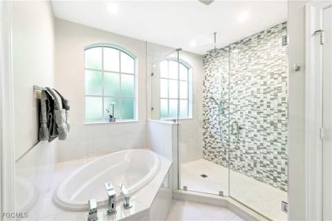 5652 Kensington Loop, Fort Myers FL - photo 16 of 50