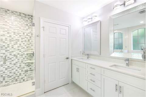 5652 Kensington Loop, Fort Myers FL - photo 17 of 50