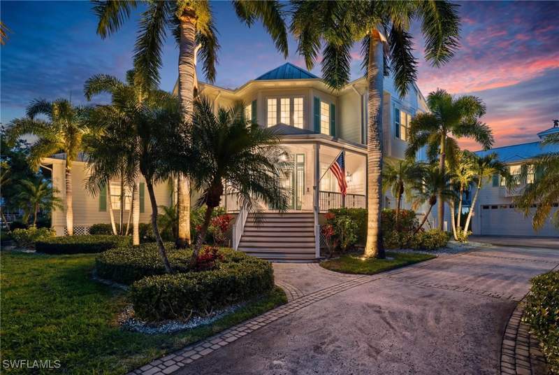 6 bedroom SingleFamilyResidence at 18161 Old Dominion CT, TIDEWATER ISLAND, Fort Myers — photo 2