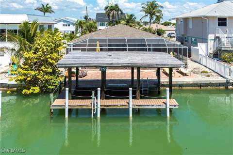 164 Trinidad St, Naples FL - photo 6 of 45