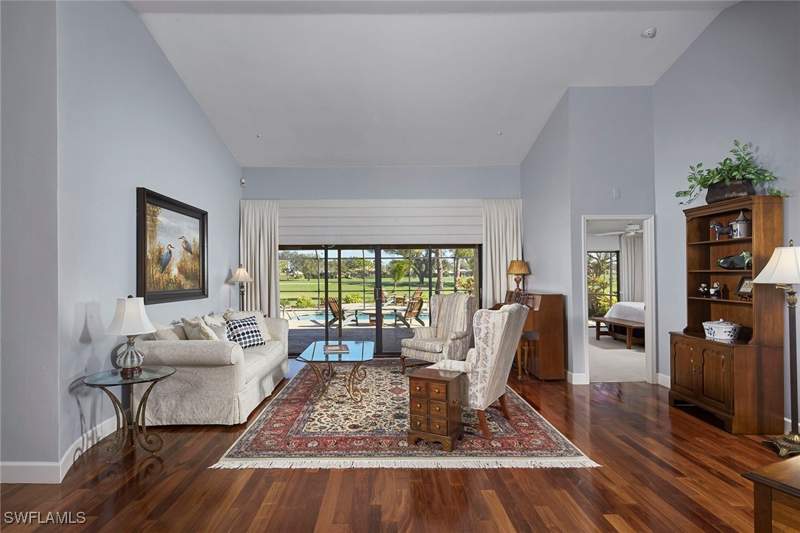 4 bedroom SingleFamilyResidence at 208 Silverado Dr, Valley Oak, Naples — photo 4