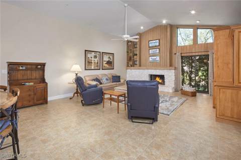 208 Silverado Dr, Naples FL - photo 7 of 34