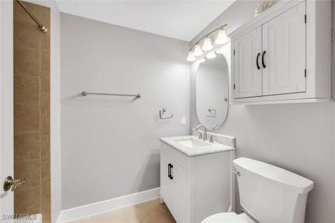 1285 Rialto Way 102, Naples FL - photo 22 of 49