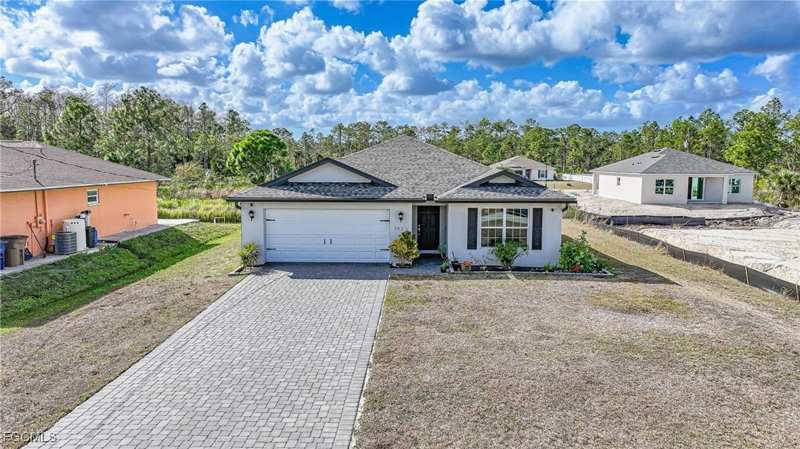 3 bedroom SingleFamilyResidence at 1923 Kester Ave, Greenbriar, Lehigh Acres — photo 1