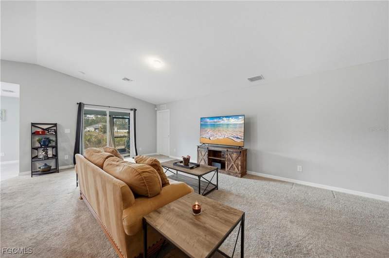 3 bedroom SingleFamilyResidence at 1923 Kester Ave, Greenbriar, Lehigh Acres — photo 5