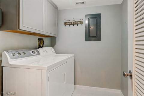 1351 Curlew AVE 104, Naples FL - photo 21 of 35