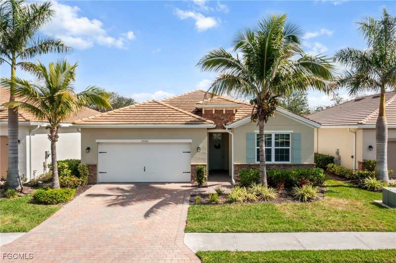 4 bedroom SingleFamilyResidence at 15361 Floresta Ln, Venetian Pointe, Fort Myers — photo 1