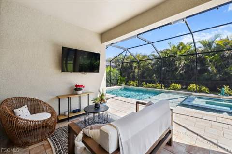 15361 Floresta Ln, Fort Myers FL - photo 24 of 38