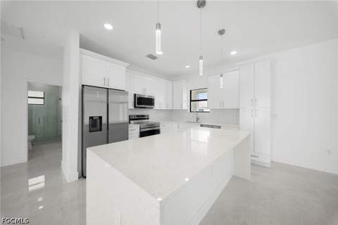 3800 24th St SW, Lehigh Acres FL - photo 11 of 50