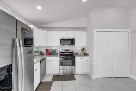1327 NE 12th Ave, Cape Coral FL - photo 12 of 27