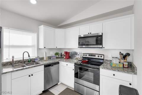 1327 NE 12th Ave, Cape Coral FL - photo 15 of 27