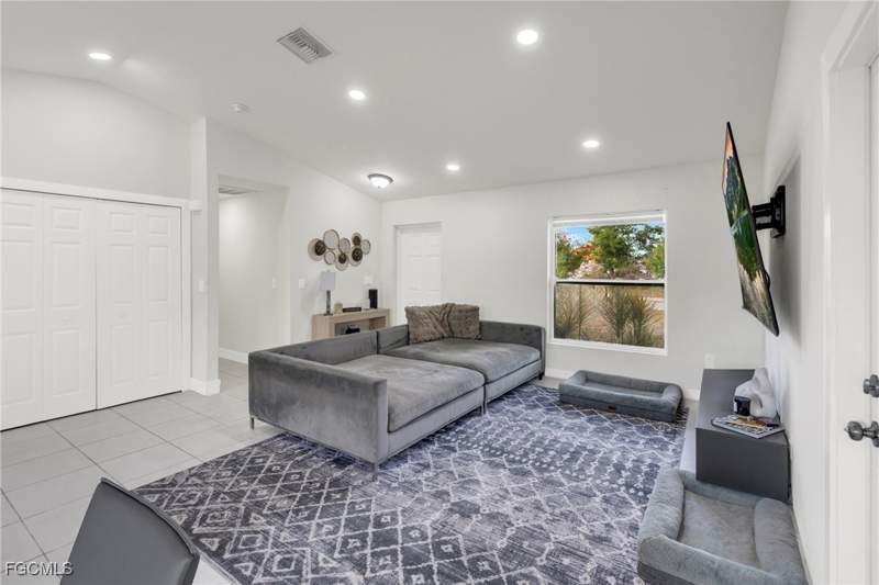 3 bedroom SingleFamilyResidence at 1327 NE 12th Ave, Cape Coral, Cape Coral — photo 5