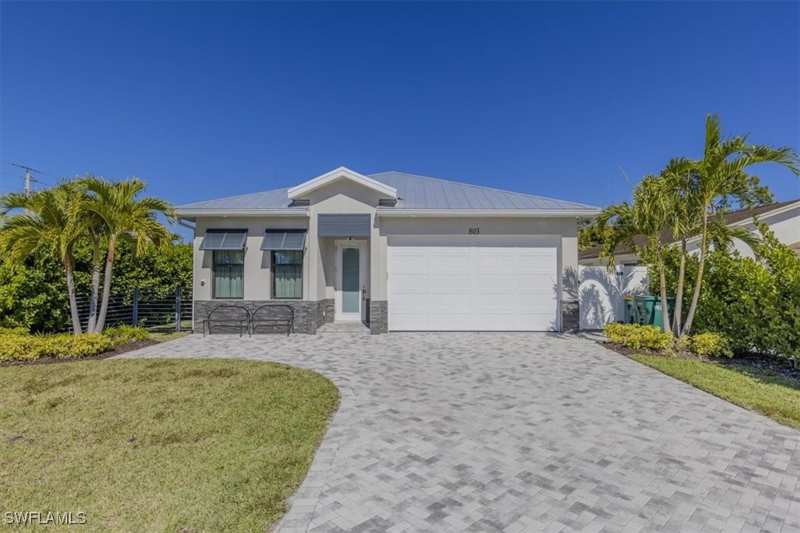 4 bedroom SingleFamilyResidence at 803 92nd Ave N, Naples Park, Naples — photo 1