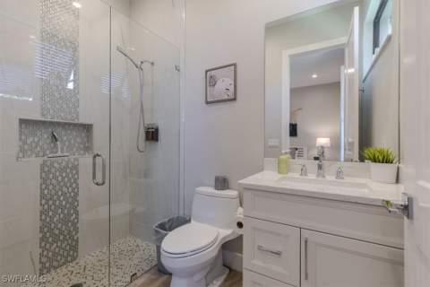 803 92nd Ave N, Naples FL - photo 16 of 34