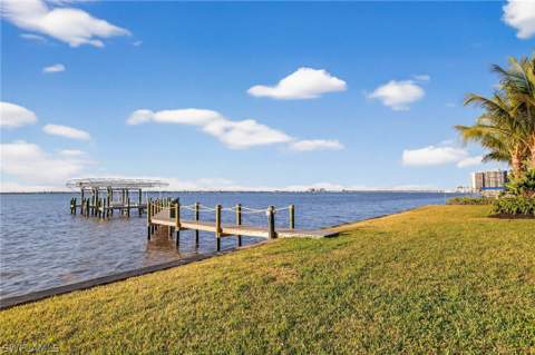 2600 McGregor Blvd, Fort Myers FL - photo 22 of 49