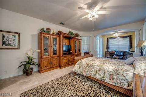 5605 Merlyn Ln, Cape Coral FL - photo 24 of 50