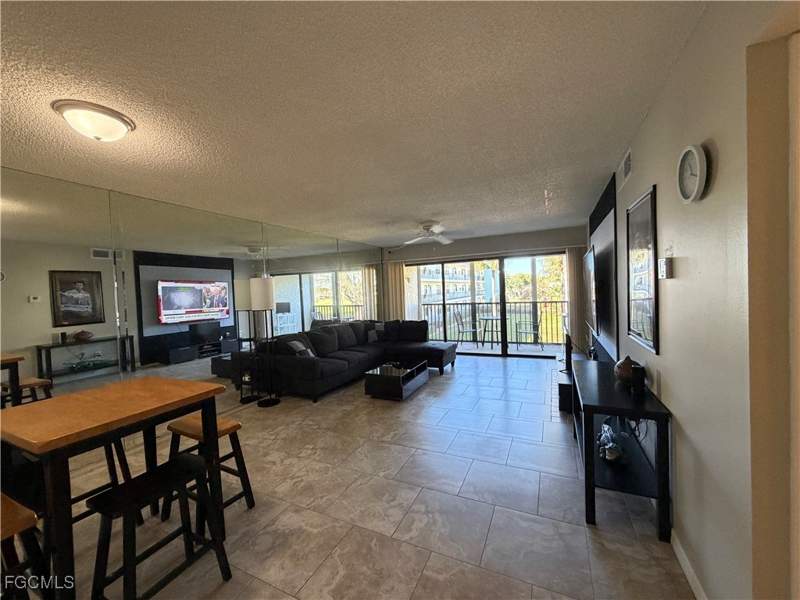 2 bedroom Condominium at 1747 Pebble Beach Dr 207, Seven Lakes, Fort Myers — photo 5