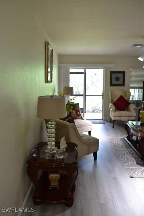 9072 Gervais Cir 306, Naples FL - photo 7 of 34