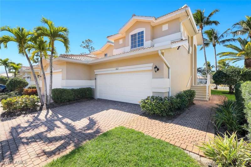 2 bedroom Condominium at 23310 Coconut Island Dr 102, Coconut Shores, Estero — photo 3