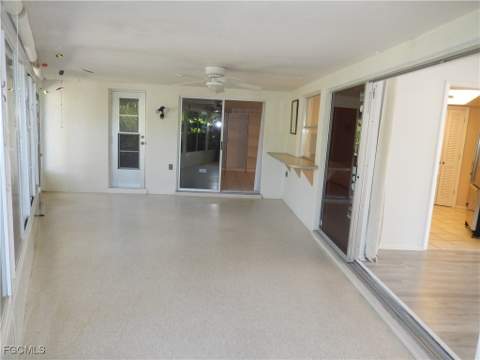 229 SE 46th Ln, Cape Coral FL - photo 20 of 48