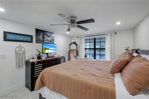 5229 Treetops Dr I, Naples FL - photo 11 of 16