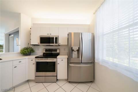 1149 Sweetwater Ln 4102, Naples FL - photo 9 of 50