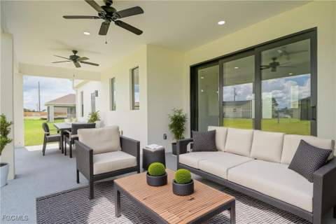 19 NW 14th Pl, Cape Coral FL - photo 12 of 15
