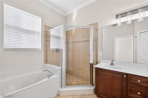 9832 Cristalino View Way 104, Fort Myers FL - photo 7 of 33