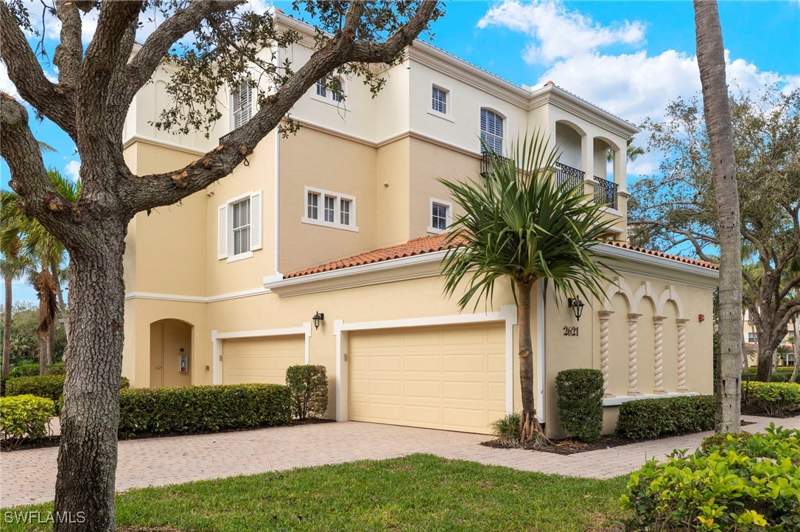 2 bedroom Condominium at 2621 Estrella Ct 1601, Bolero At Tiburon, Naples — photo 2