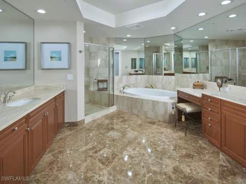 970 Cape Marco Dr 1107, Marco Island FL - photo 16 of 37