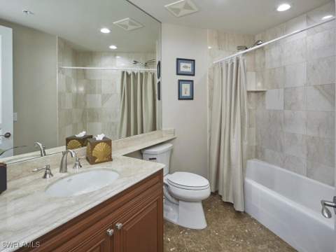 970 Cape Marco Dr 1107, Marco Island FL - photo 22 of 37