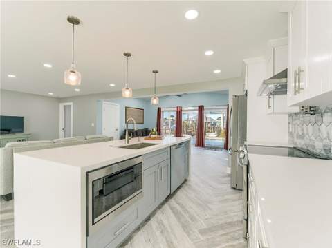 5302 Cortez Ct, Cape Coral FL - photo 19 of 37