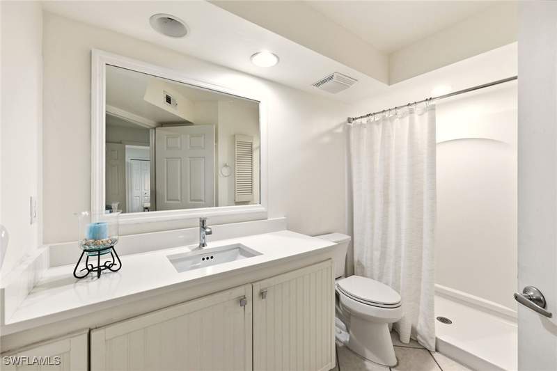 2 bedroom Condominium at 28720 Diamond DR 102, BERMUDA RIDGE, Bonita Springs — photo 4