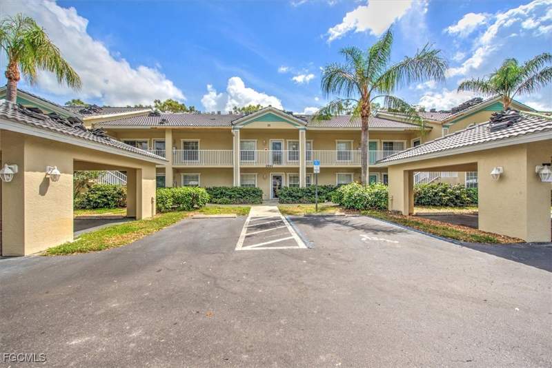 2 bedroom Condominium at 25741 Lake Amelia WAY 202, BERMUDA PARK, Bonita Springs — photo 5