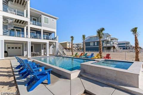 168 Chapel St, Fort Myers Beach FL - photo 8 of 33
