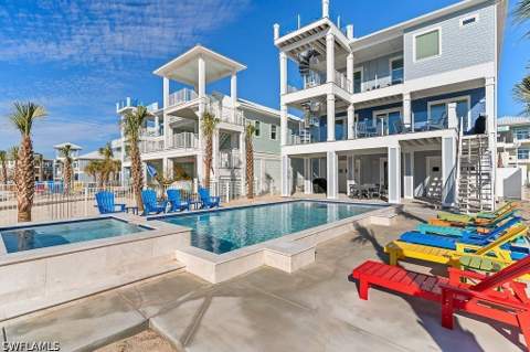 168 Chapel St, Fort Myers Beach FL - photo 9 of 33
