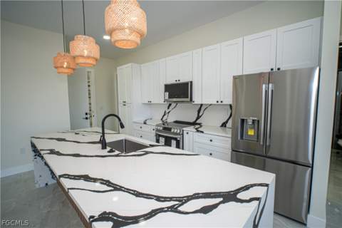 2903 E 17th St, Lehigh Acres FL - photo 8 of 28