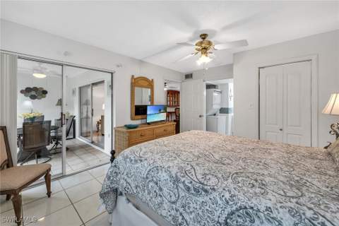 200 Valley Stream Dr 3B, Naples FL - photo 17 of 45