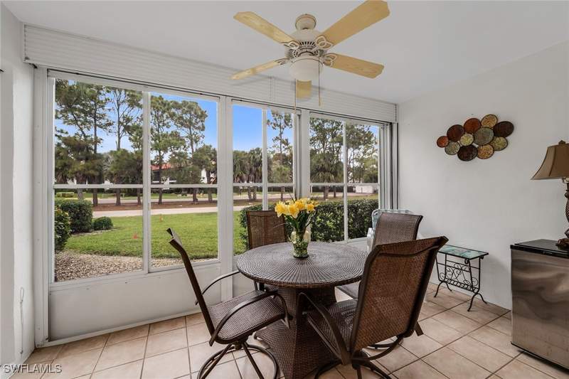 2 bedroom Condominium at 200 Valley Stream Dr 3B, Valley Stream Court, Naples — photo 2