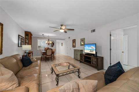 200 Valley Stream Dr 3B, Naples FL - photo 6 of 45