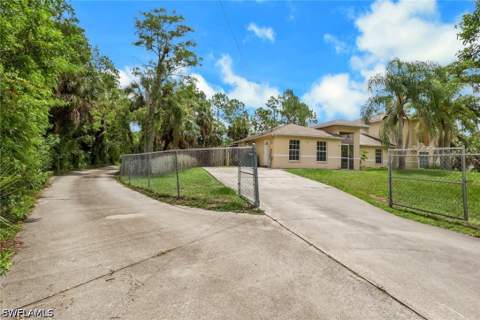160 19th St SW, Naples FL - photo 7 of 50