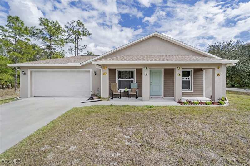 3 bedroom SingleFamilyResidence at 2001 E 14th St, Lehigh Acres, Lehigh Acres — photo 1
