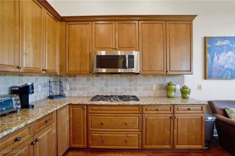 17015 Porta Vecchio Way 101, Naples FL - photo 8 of 39
