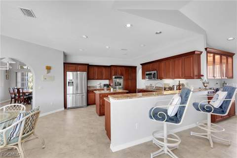 5010 Key Largo Ln, Punta Gorda FL - photo 18 of 48
