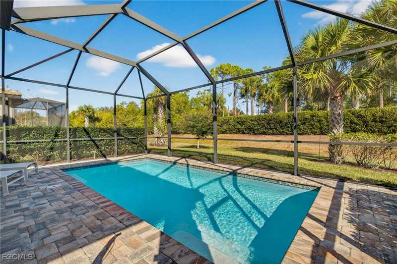 2 bedroom SingleFamilyResidence at 11268 Carlingford Rd, Bridgetown, Fort Myers — photo 1