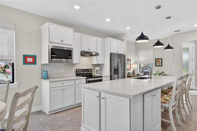 2 bedroom SingleFamilyResidence at 11268 Carlingford Rd, Bridgetown, Fort Myers — photo 5
