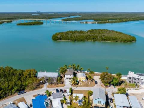 232 Harbor Pl N, Goodland FL - photo 23 of 24