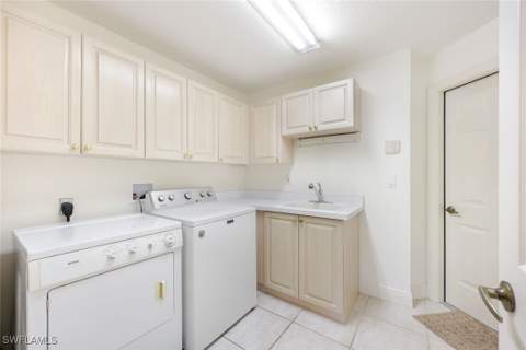 610 Laguna Royale Blvd 1001, Naples FL - photo 24 of 30