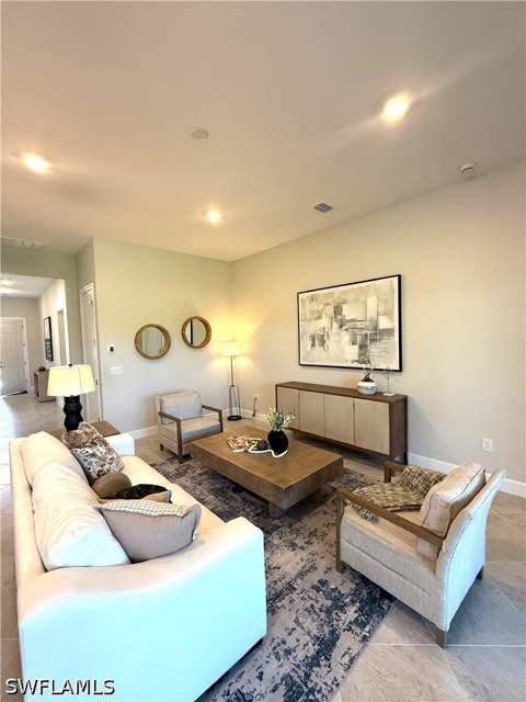7136 Chapel Creek Ln, North Fort Myers FL - photo 6 of 50