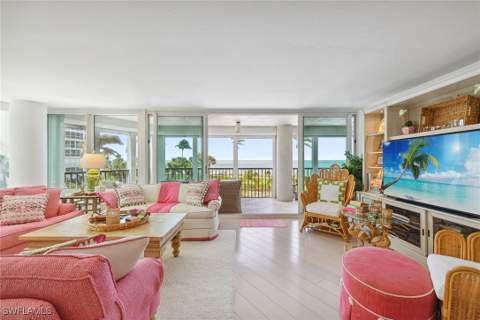 4651 Gulf Shore Blvd N 101, Naples FL - photo 13 of 38